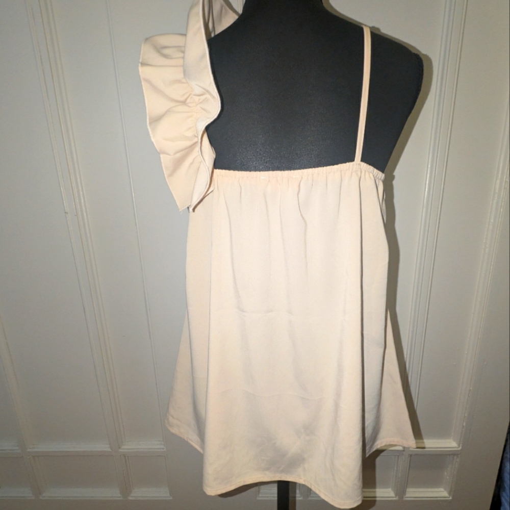 Cami Ruffle embellishment - Picture 7 of 8